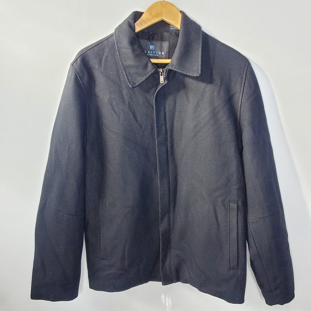 Reaction Kenneth Cole Wool mens Coat Size Large Good used condition